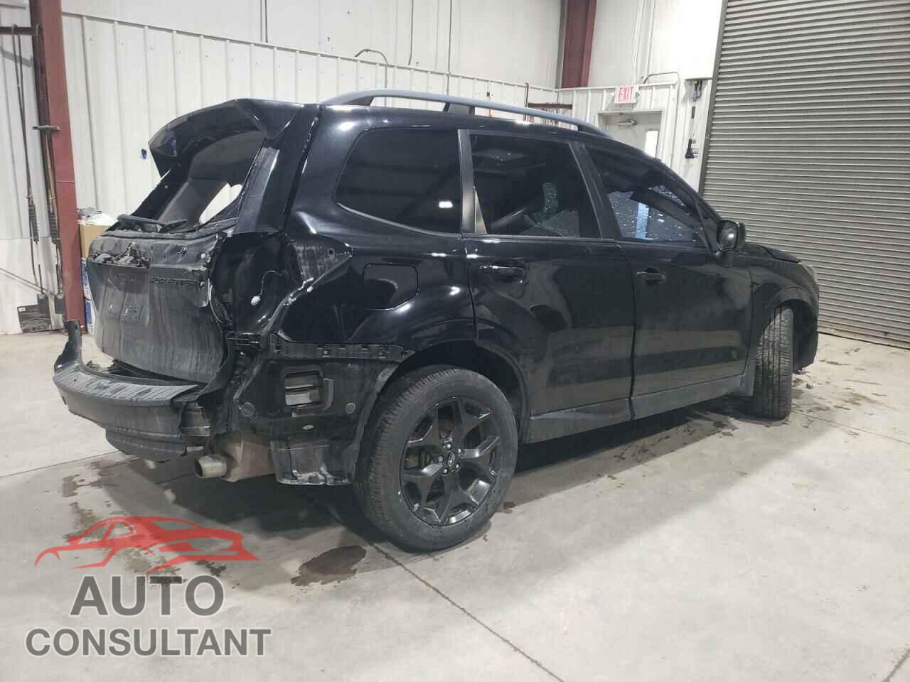 SUBARU FORESTER 2018 - JF2SJAEC0JH455630