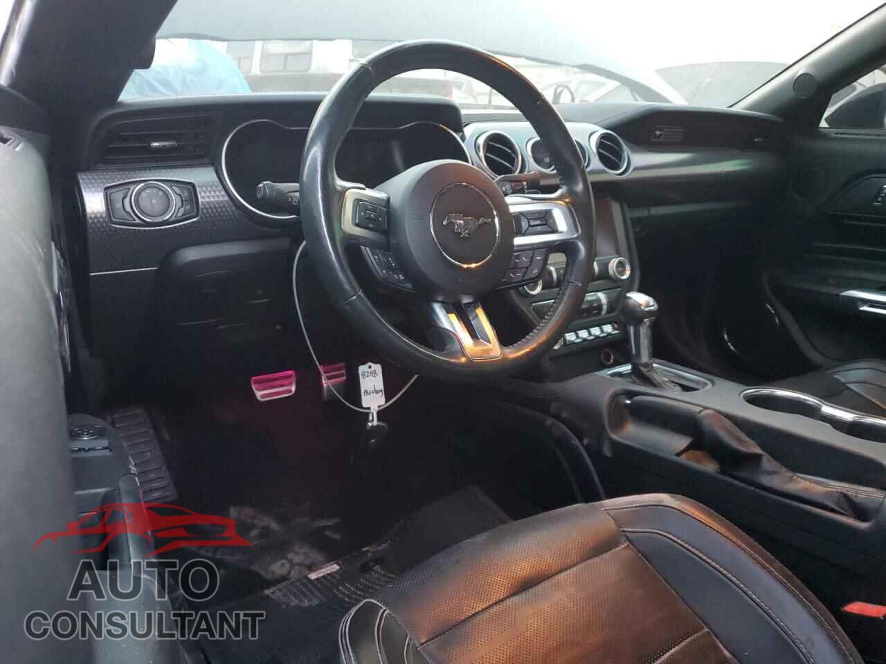 FORD MUSTANG 2020 - 1FA6P8CF2L5127074