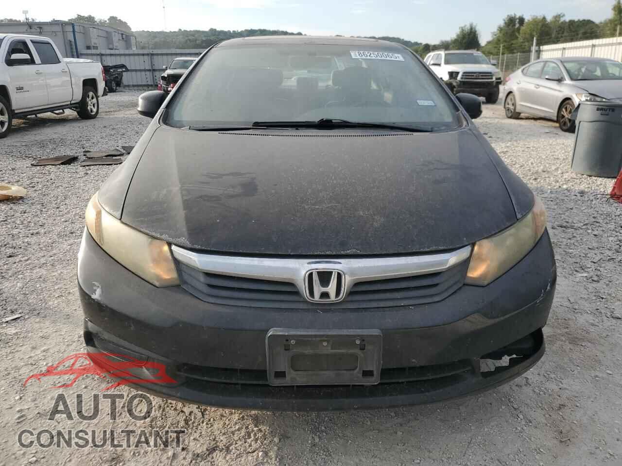 HONDA CIVIC 2012 - 2HGFB2F98CH513925