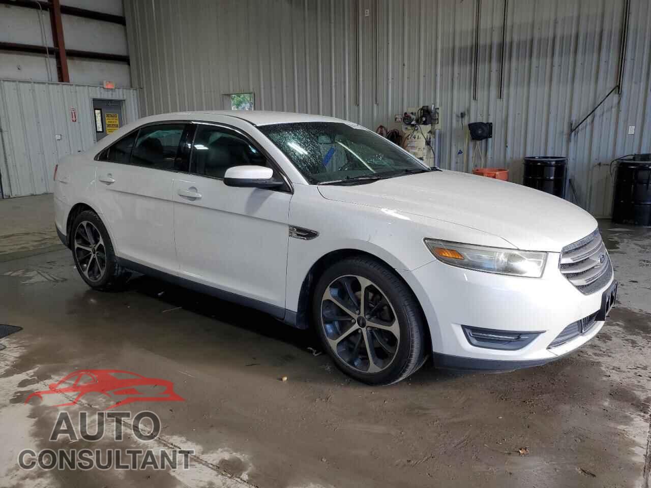 FORD TAURUS 2014 - 1FAHP2E81EG130429