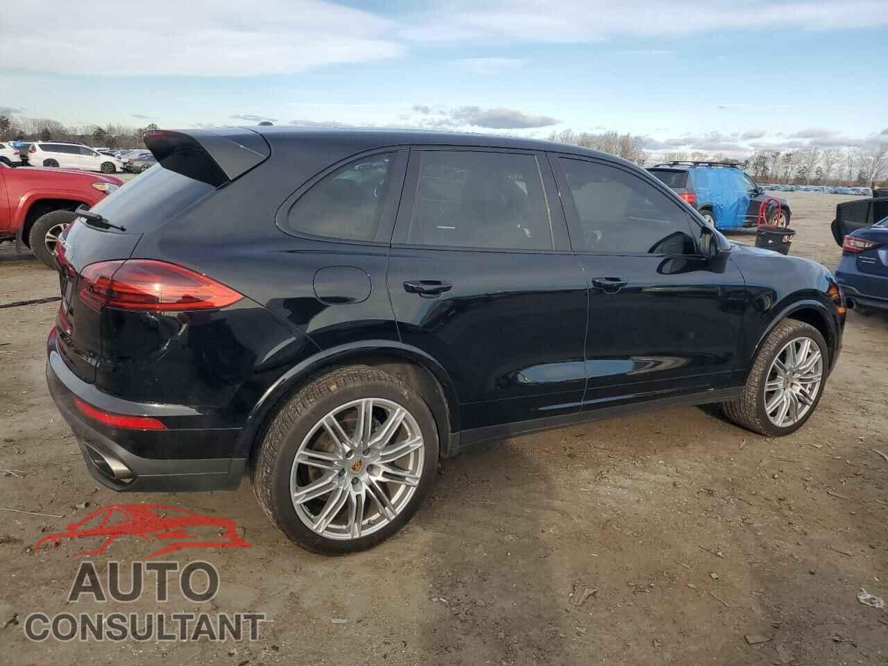 PORSCHE CAYENNE 2017 - WP1AA2A28HKA89215