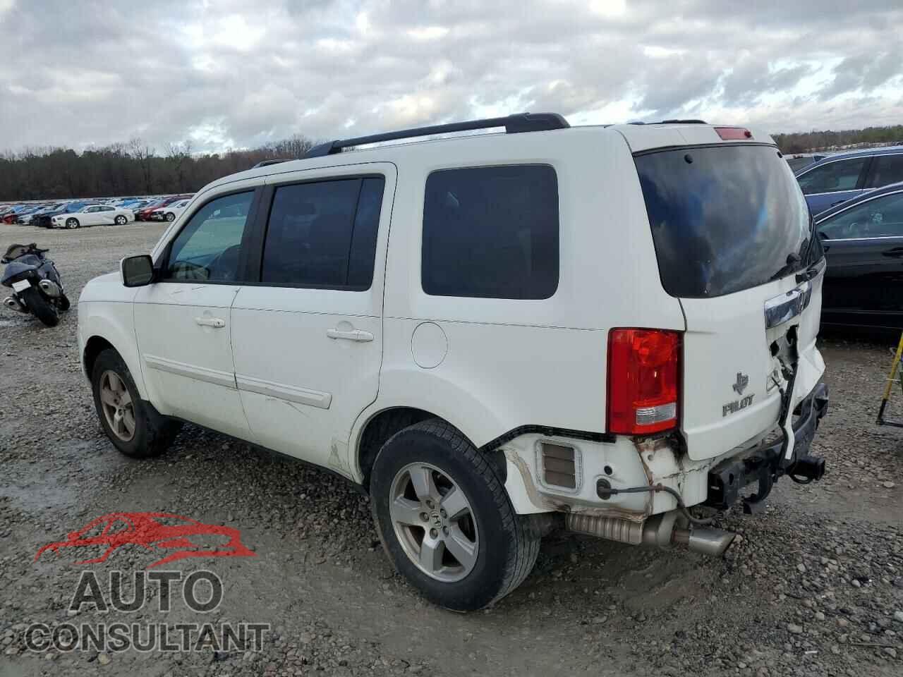 HONDA PILOT 2011 - 5FNYF3H73BB032174
