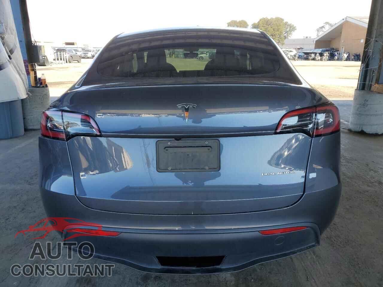 TESLA MODEL Y 2023 - 7SAYGDEE2PF928837