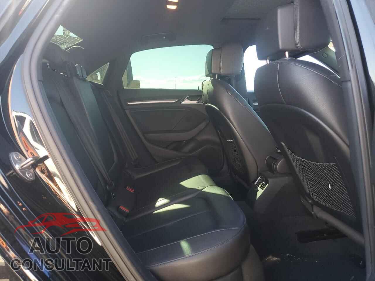 AUDI A3 2017 - WAUB8GFF8H1059483