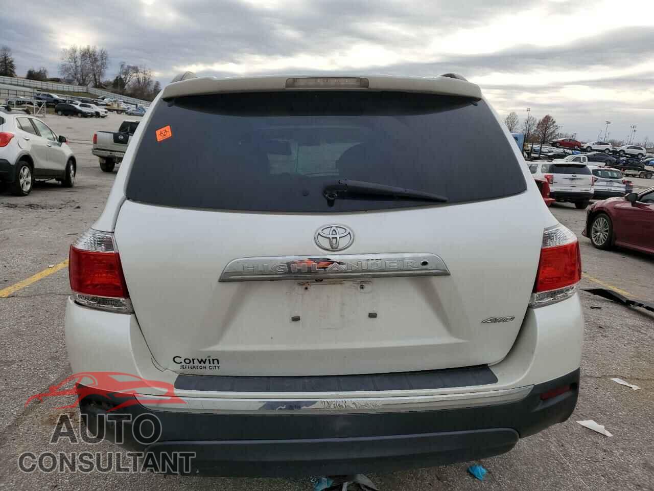 TOYOTA HIGHLANDER 2012 - 5TDBK3EH3CS151872