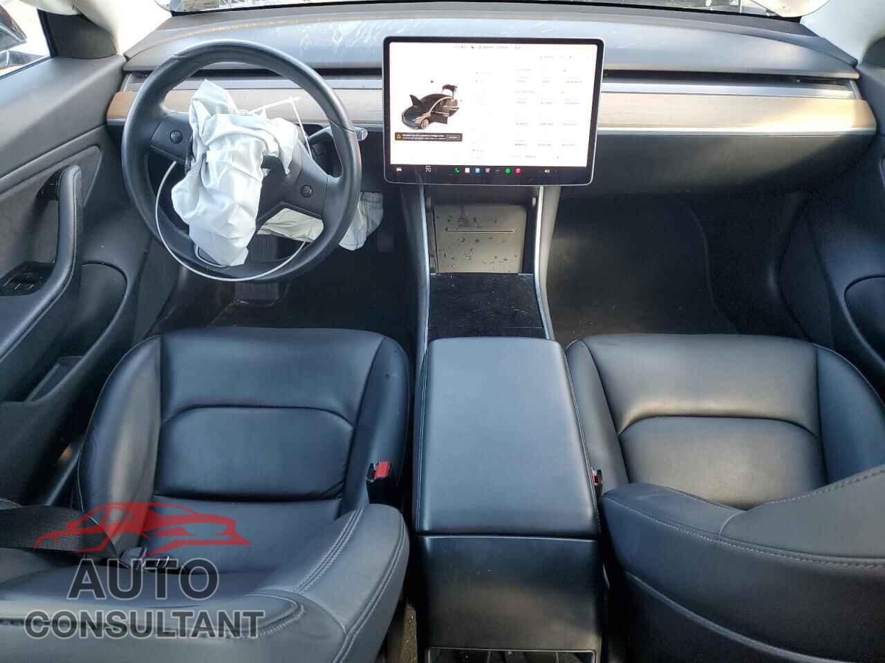 TESLA MODEL 3 2018 - 5YJ3E1EA0JF169895