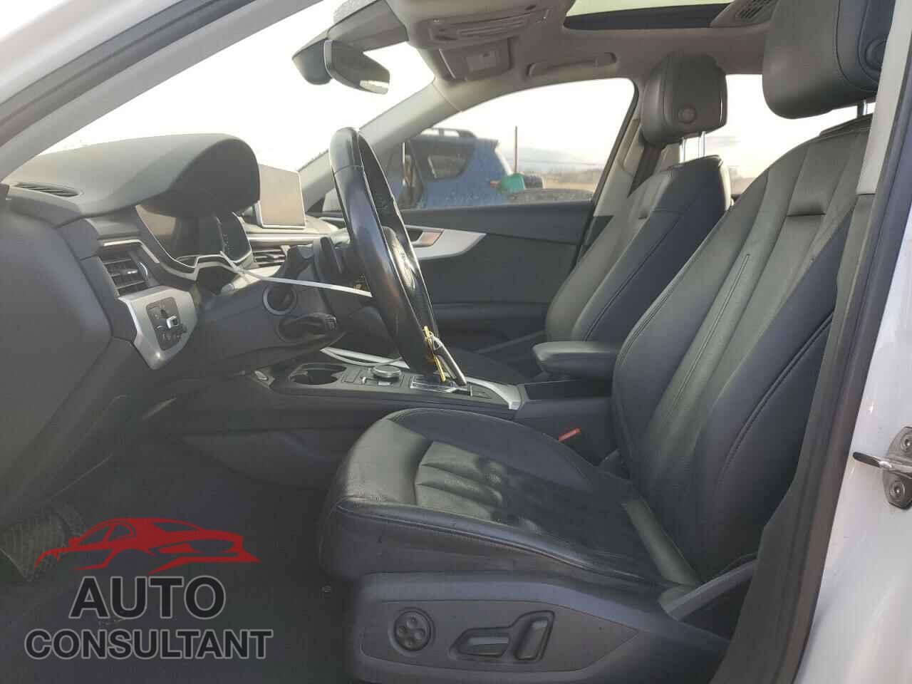 AUDI A4 2017 - WAUDNAF49HN054623