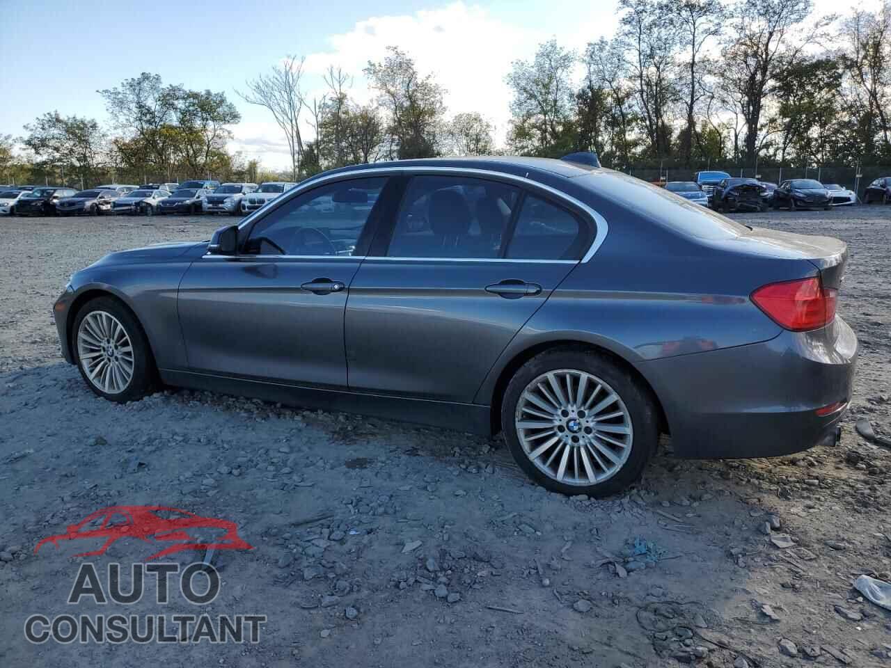 BMW 3 SERIES 2013 - WBA3B3C59DF536493