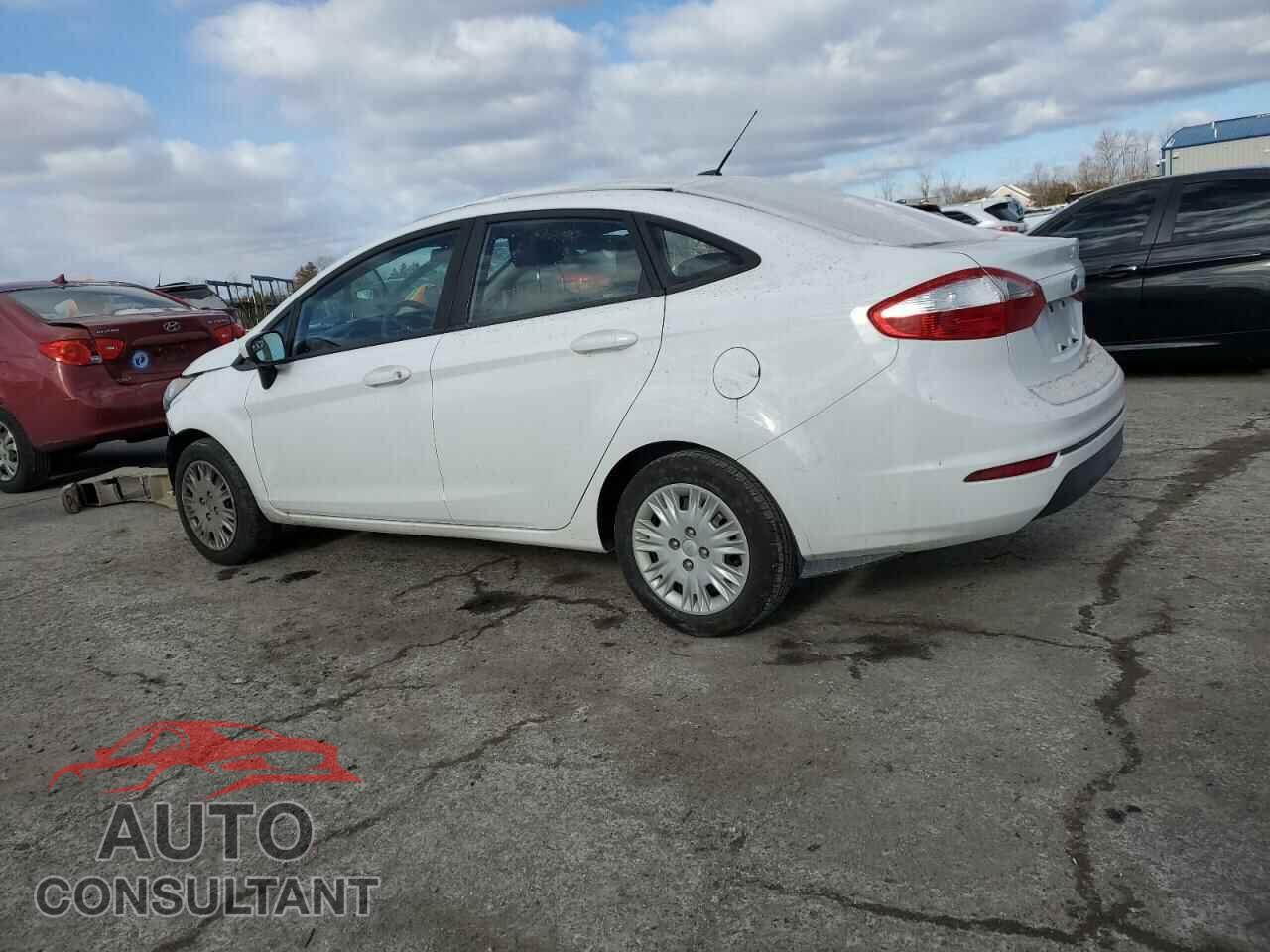 FORD FIESTA 2016 - 3FADP4AJ8GM142010