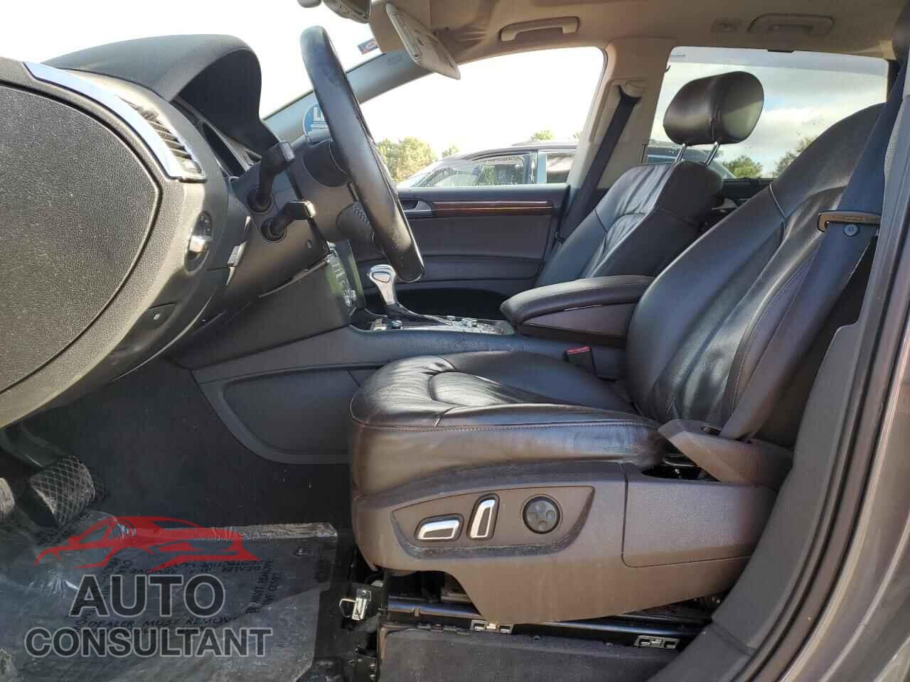 AUDI Q7 2012 - WA1LMAFE2CD007744
