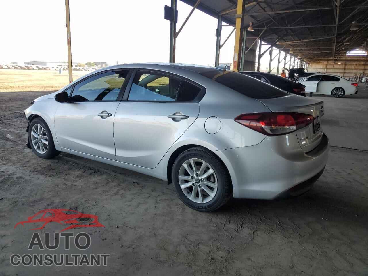 KIA FORTE 2017 - 3KPFL4A72HE047666