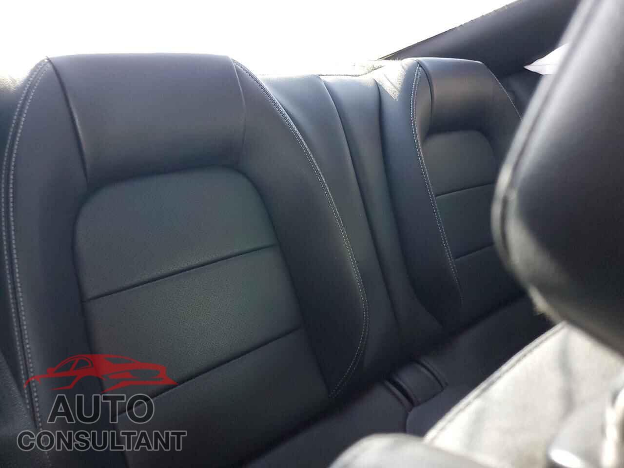 FORD MUSTANG 2015 - 1FA6P8CF2F5381503