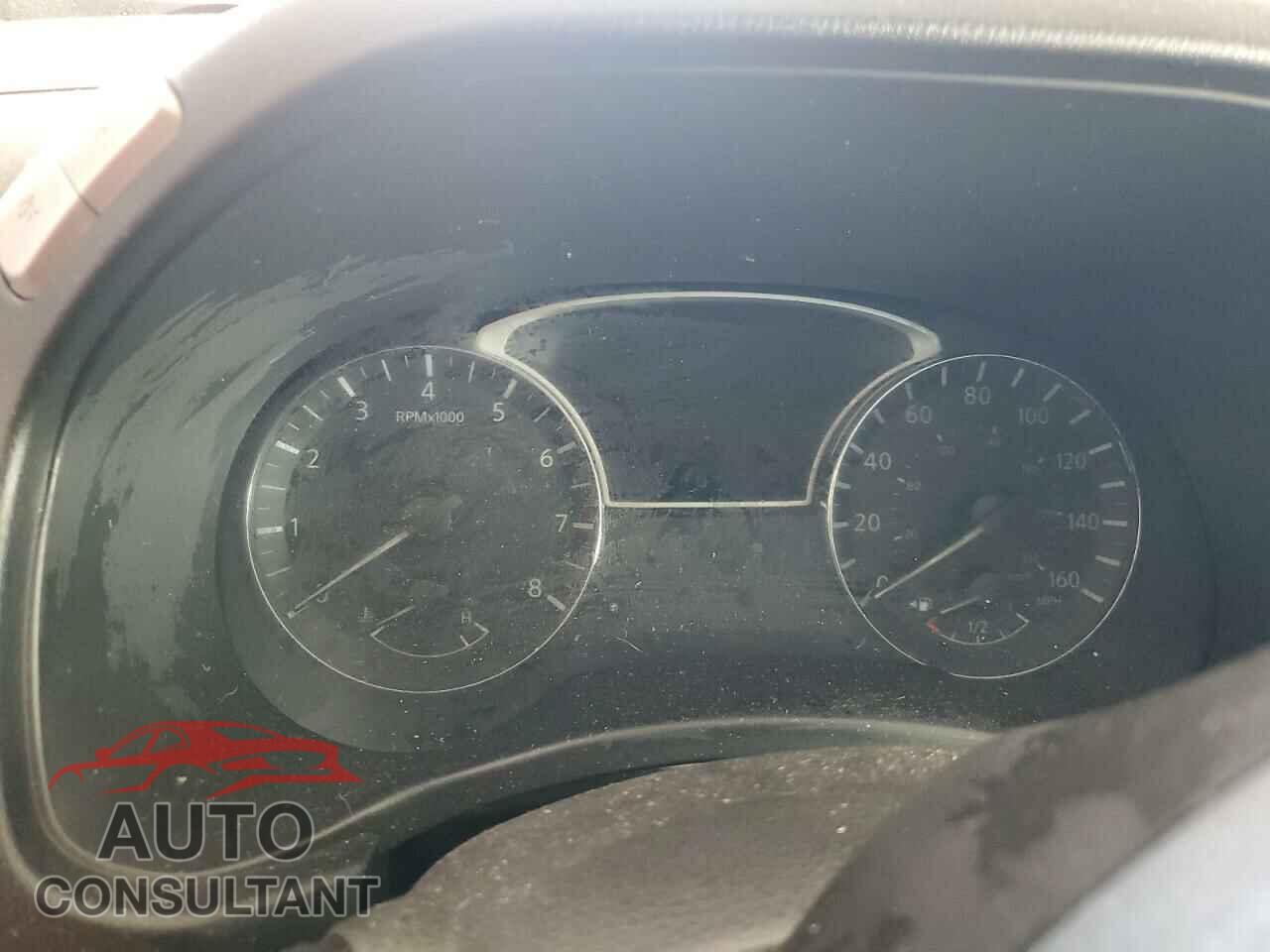 NISSAN PATHFINDER 2019 - 5N1DR2MM1KC580582