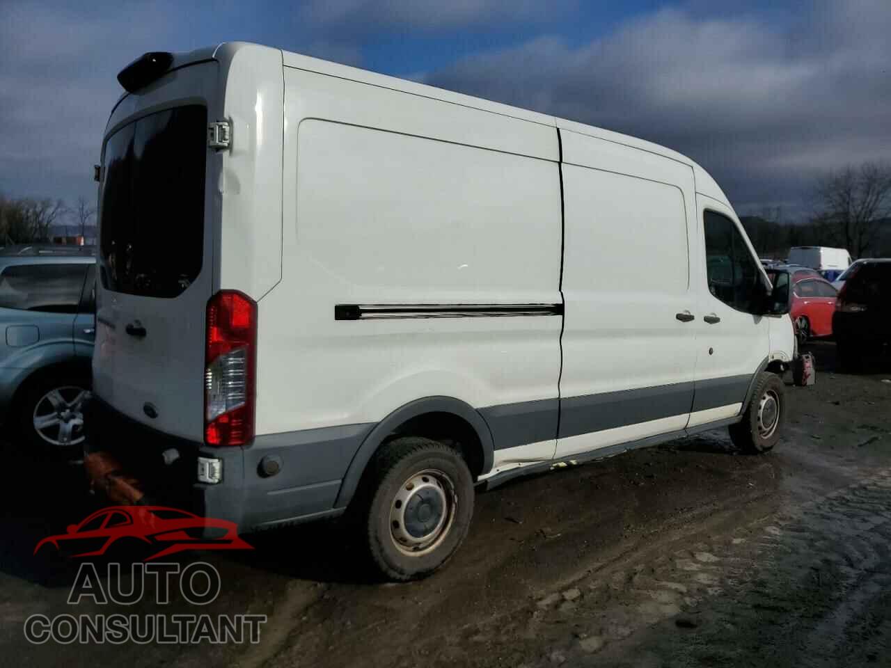 FORD TRANSIT 2018 - 1FTYR2CM1JKA03076