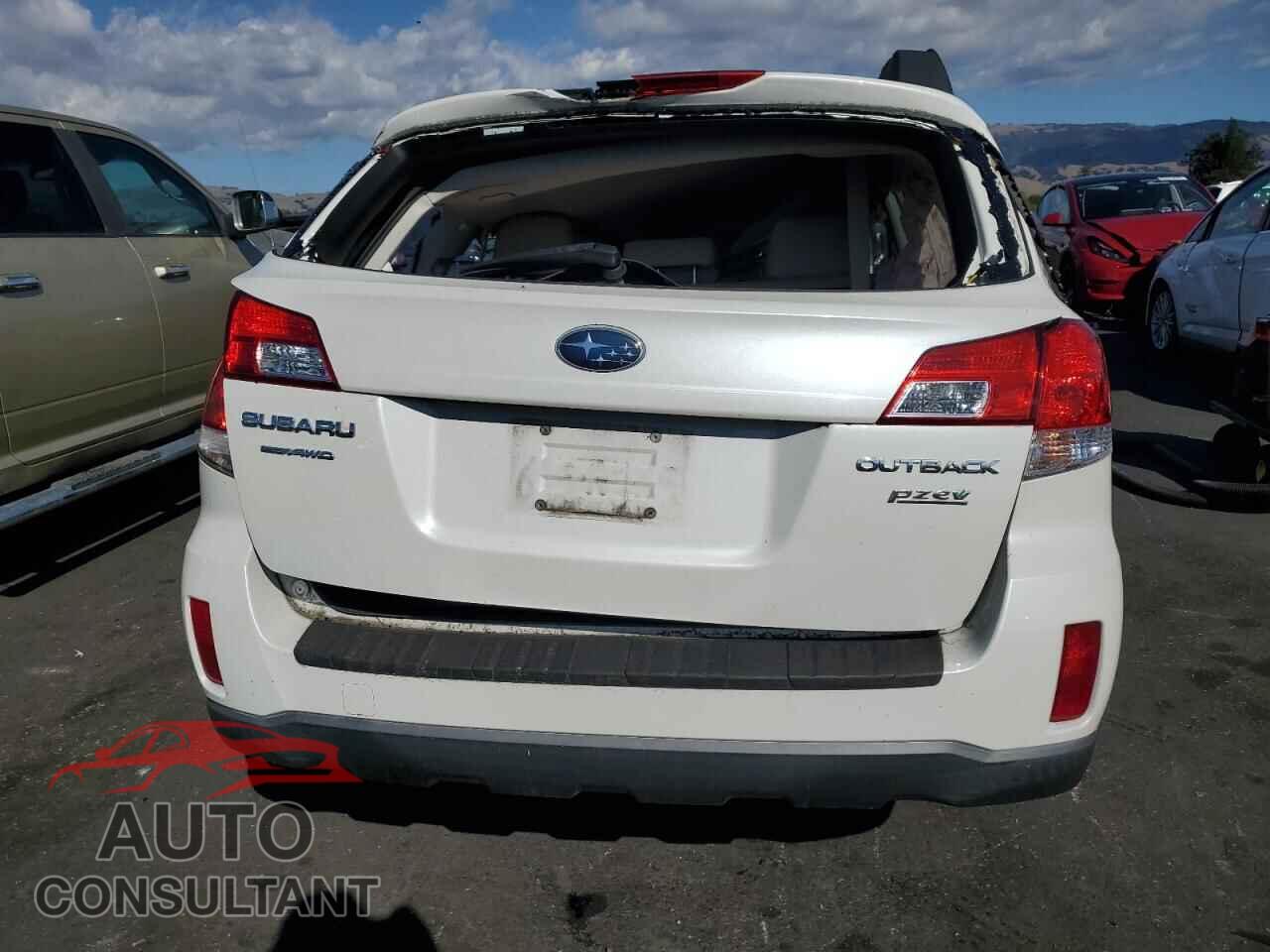 SUBARU OUTBACK 2013 - 4S4BRBCC6D3248074