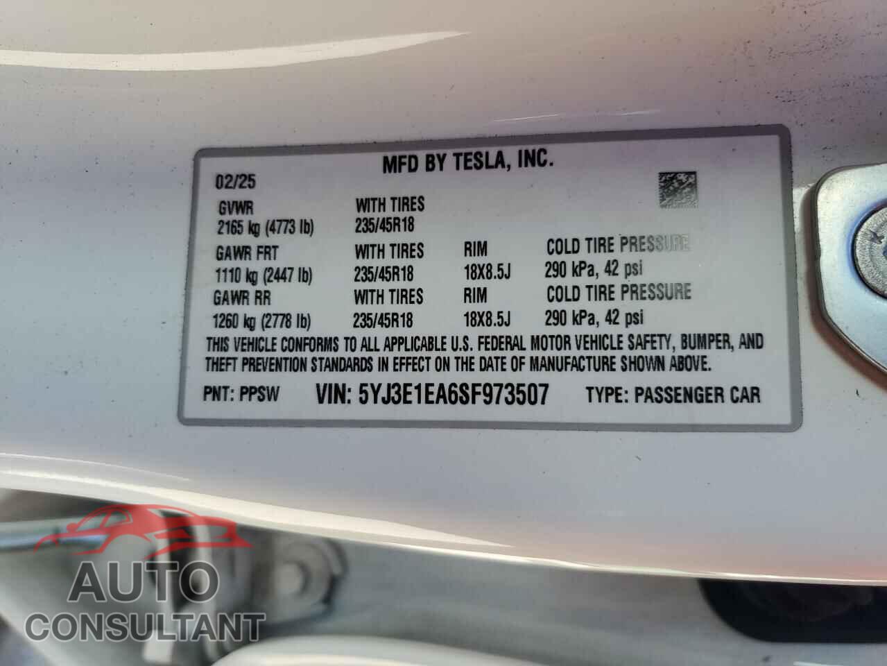 TESLA MODEL 3 2025 - 5YJ3E1EA6SF973507