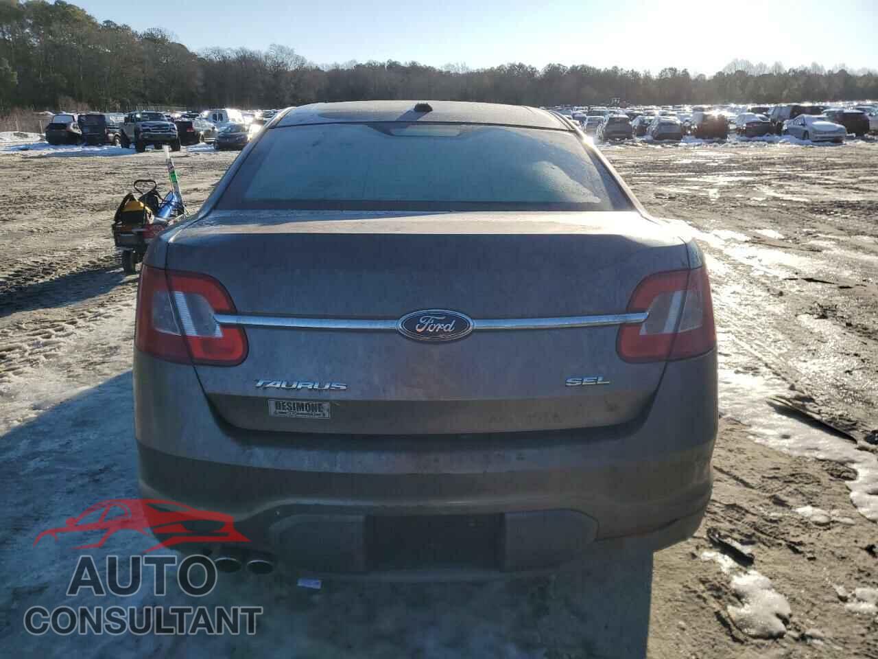FORD TAURUS 2011 - 1FAHP2EW8BG183851