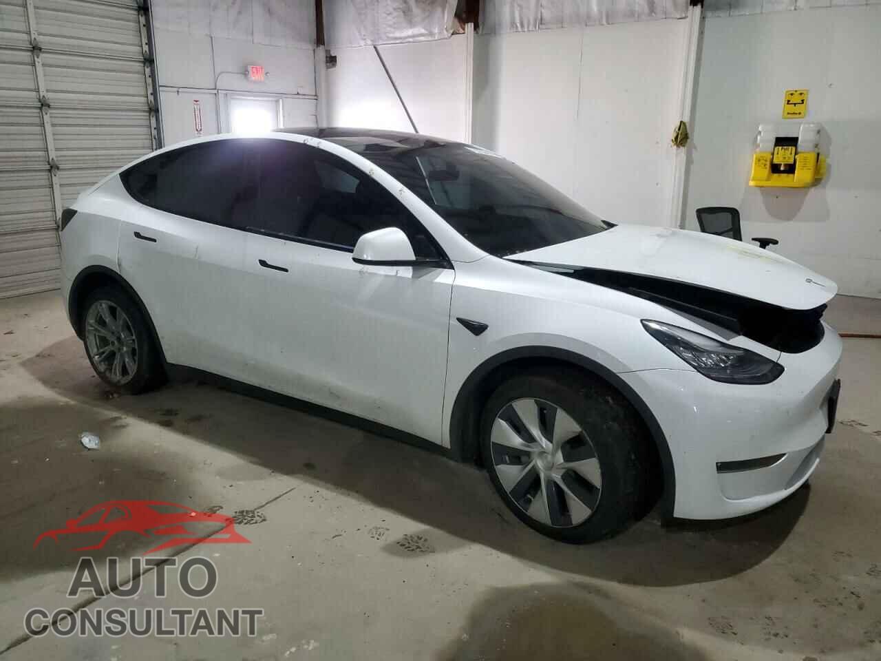TESLA MODEL Y 2020 - 5YJYGDEEXLF043387