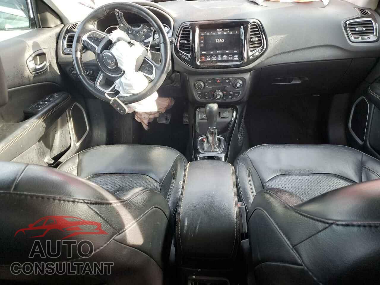 JEEP COMPASS 2019 - 3C4NJCCB1KT659972