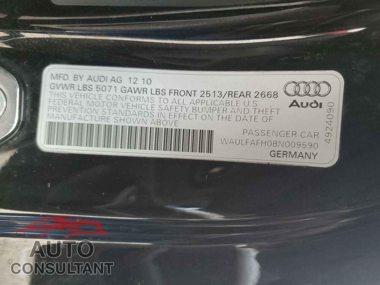 AUDI A5 2011 - WAULFAFH0BN009590