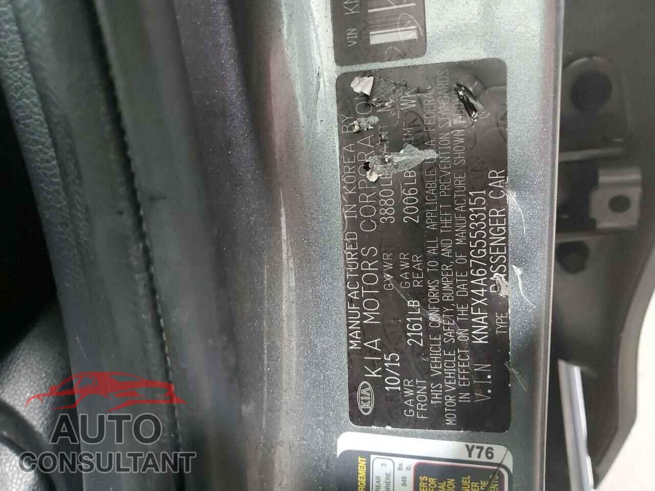 KIA FORTE 2016 - KNAFX4A67G5533151