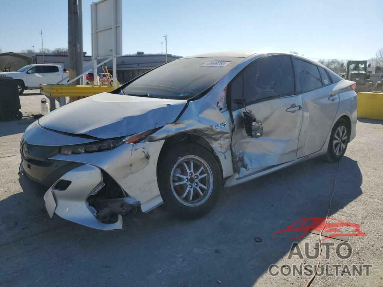TOYOTA PRIUS 2018 - JTDKARFP4J3078487