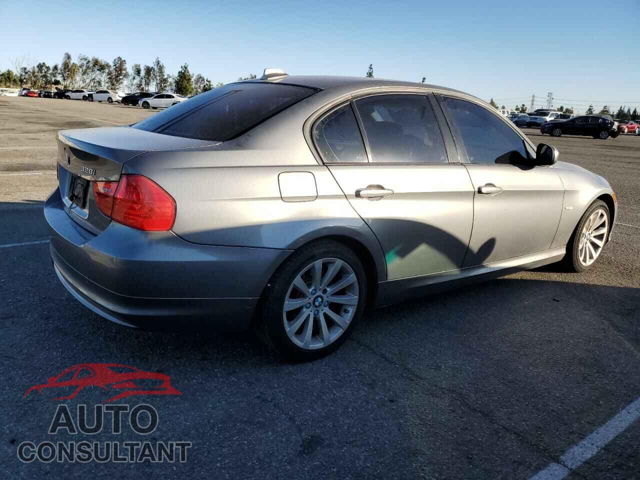 BMW 3 SERIES 2011 - WBAPH5G51BNM83510