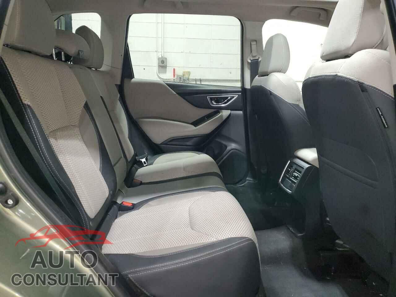 SUBARU FORESTER 2019 - JF2SKAEC2KH455210
