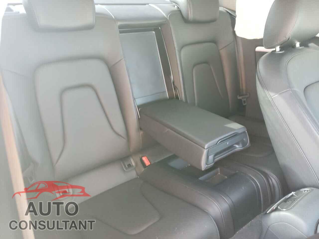 AUDI A5 2014 - WAUCFAFR9EA026179