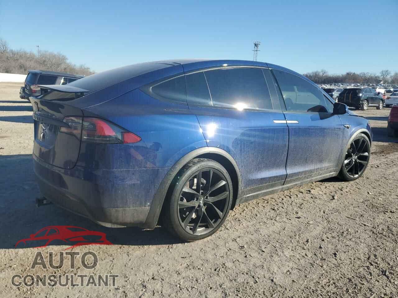 TESLA MODEL X 2017 - 5YJXCBE21HF036000