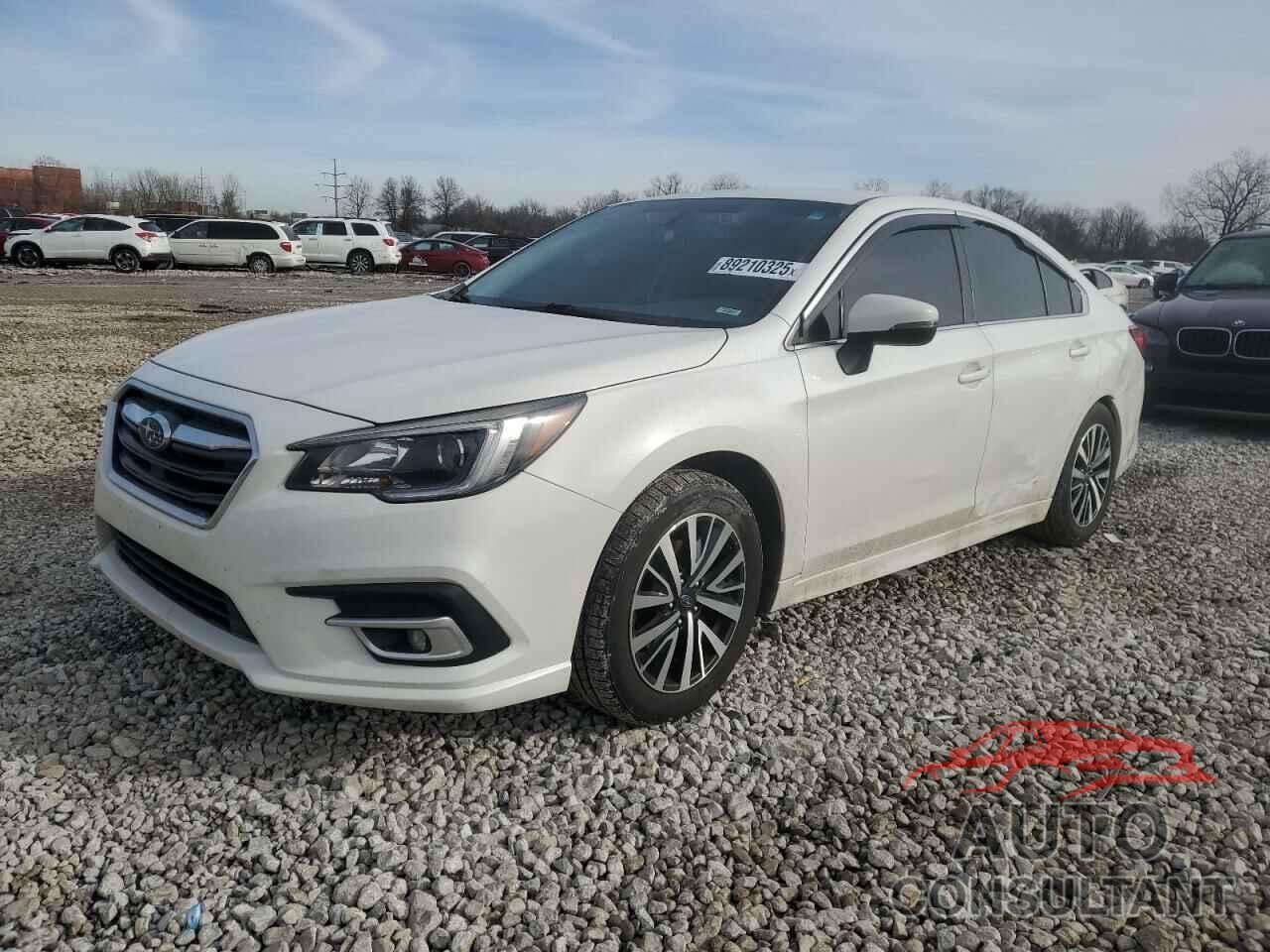 SUBARU LEGACY 2018 - 4S3BNAF6XJ3046155