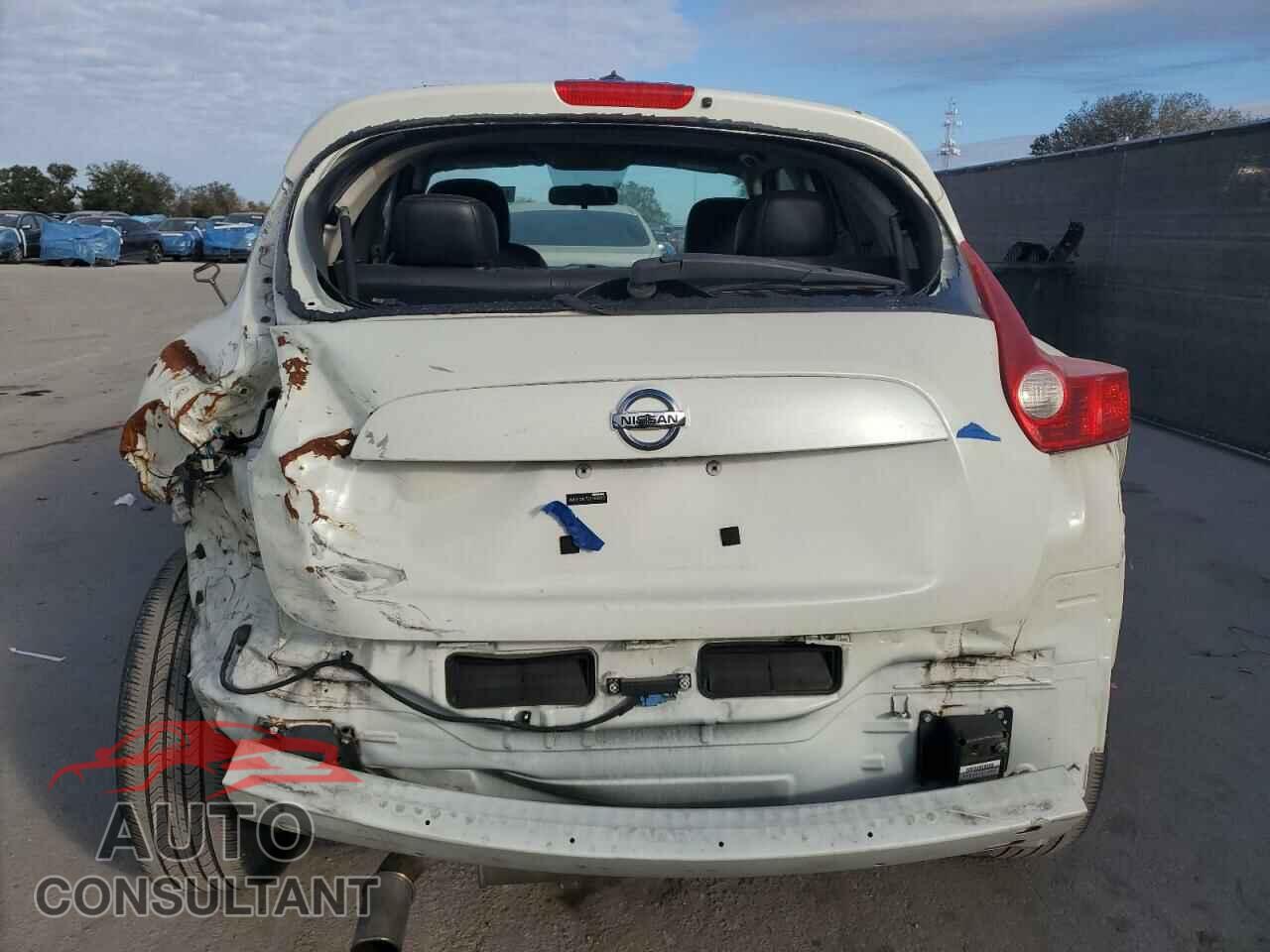 NISSAN JUKE 2012 - JN8AF5MV7CT106913