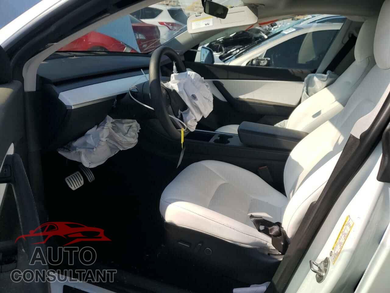 TESLA MODEL Y 2022 - 7SAYGDEF2NF366315