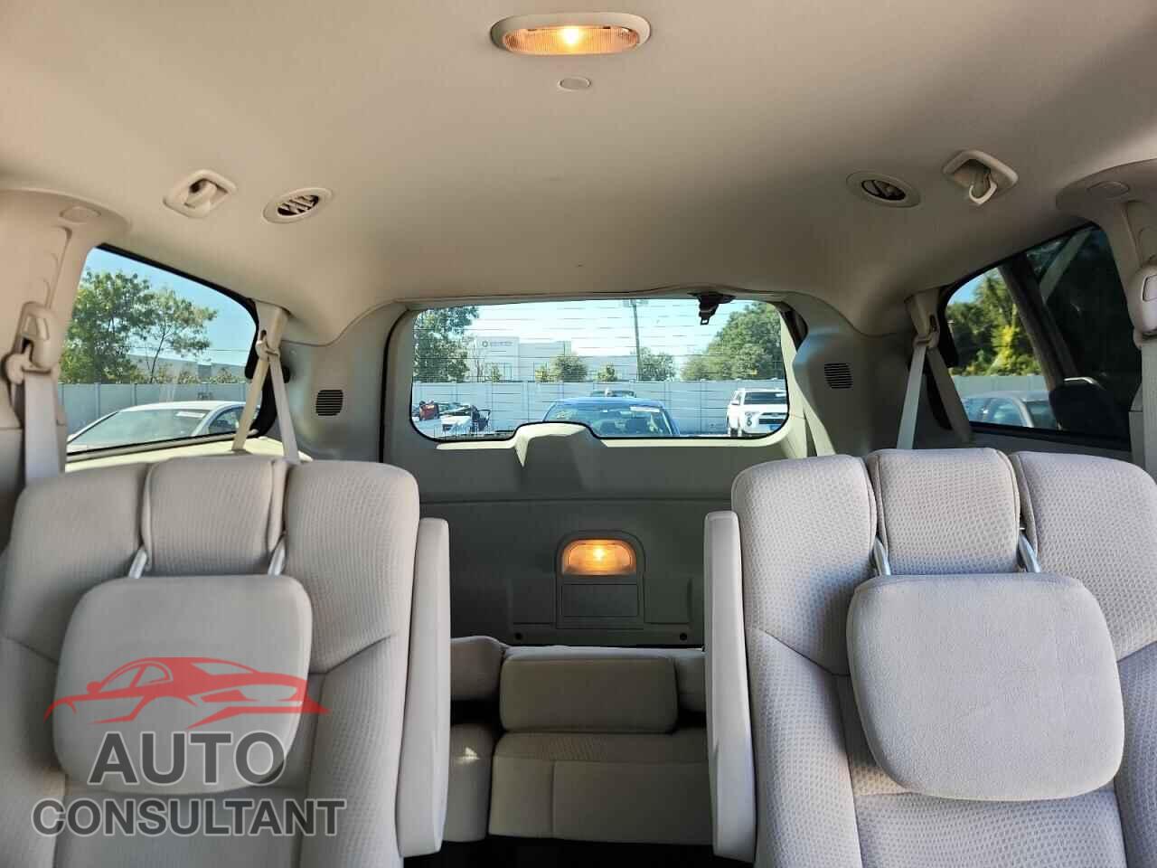 DODGE CARAVAN 2015 - 2C4RDGCG0FR524356