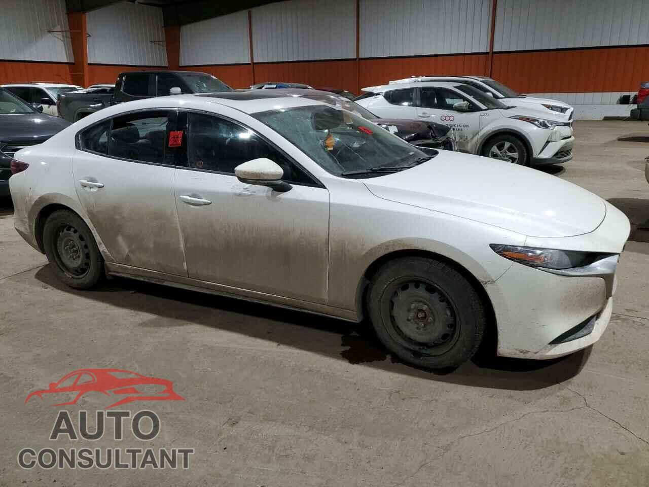 MAZDA 3 2019 - JM1BPBDMXK1116395