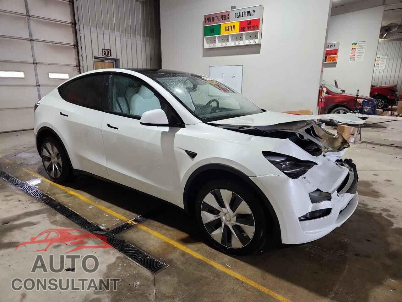 TESLA MODEL Y 2023 - 7SAYGDEEXPF801480