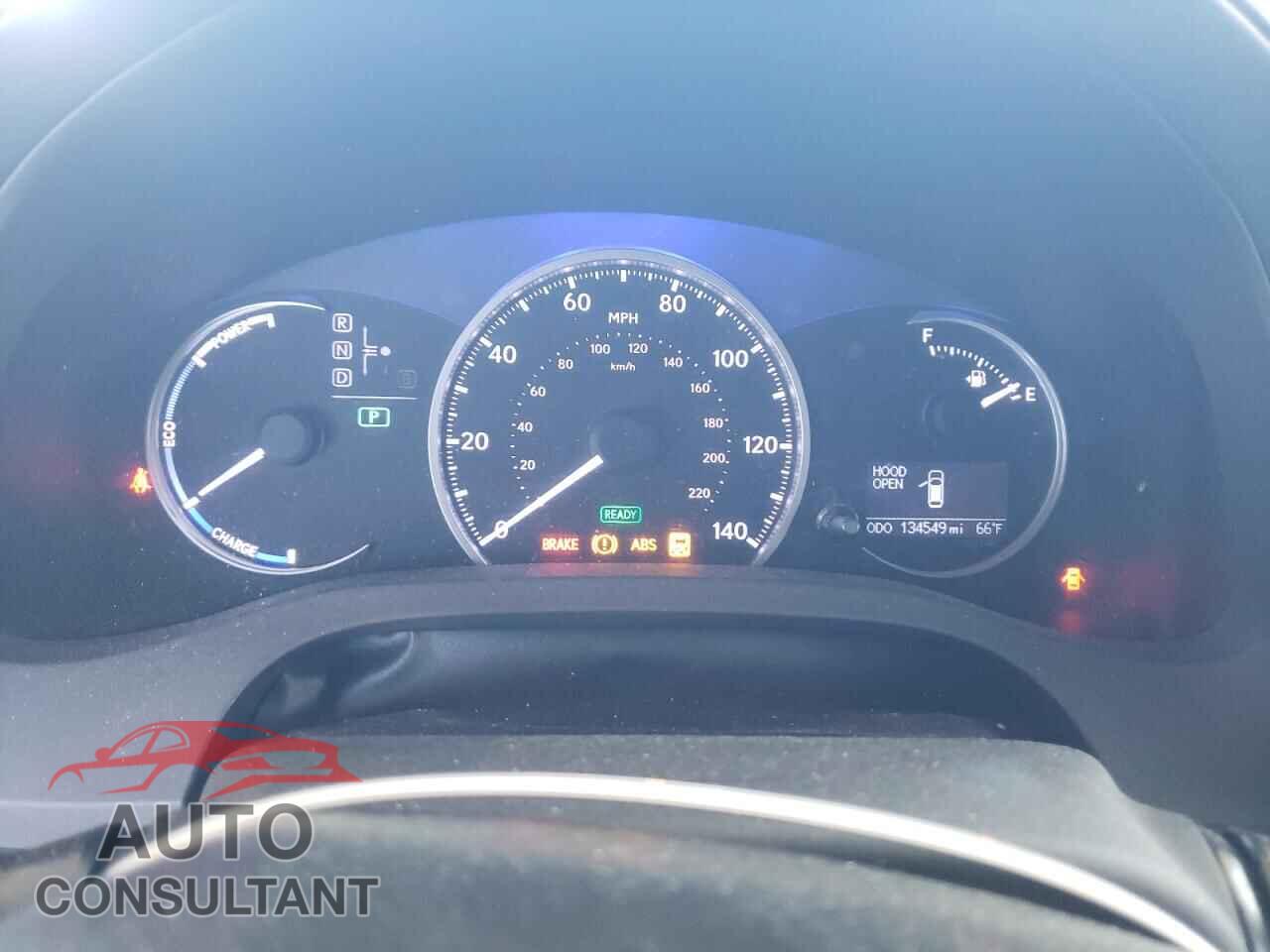 LEXUS CT 200 2011 - JTHKD5BH4B2012185