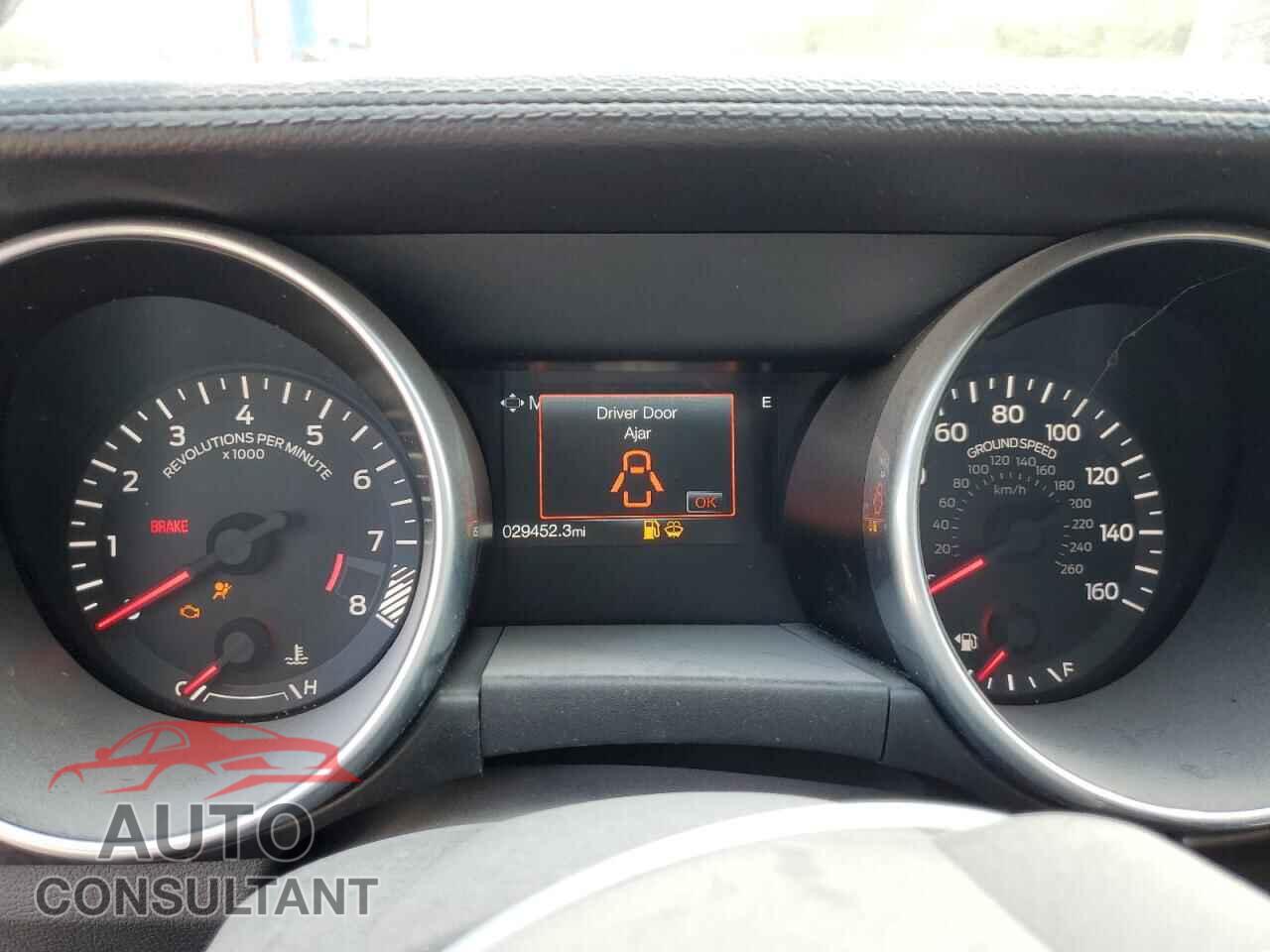 FORD MUSTANG 2018 - 1FA6P8CF6J5129715