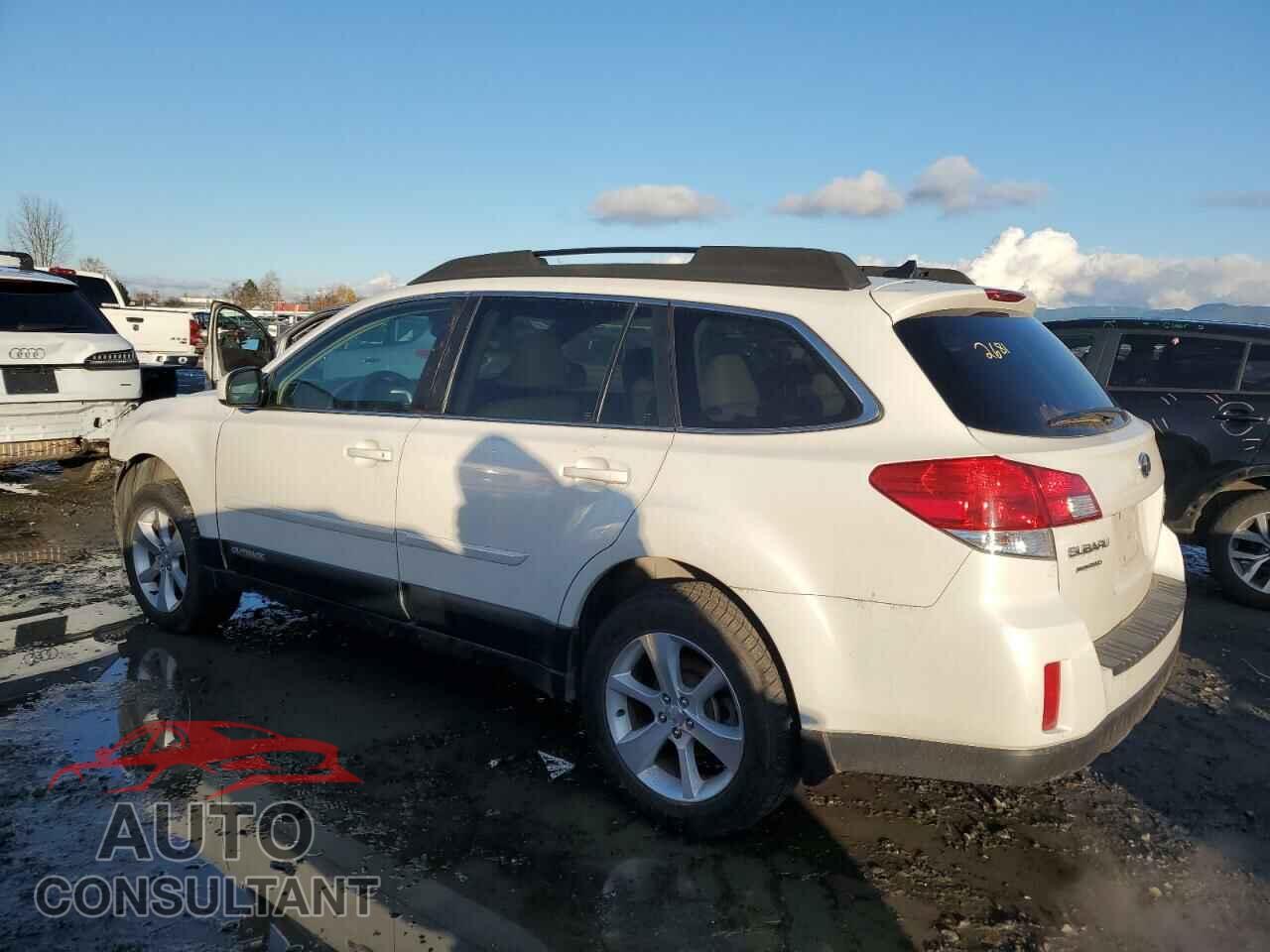 SUBARU OUTBACK 2013 - 4S4BRBPC4D3208134