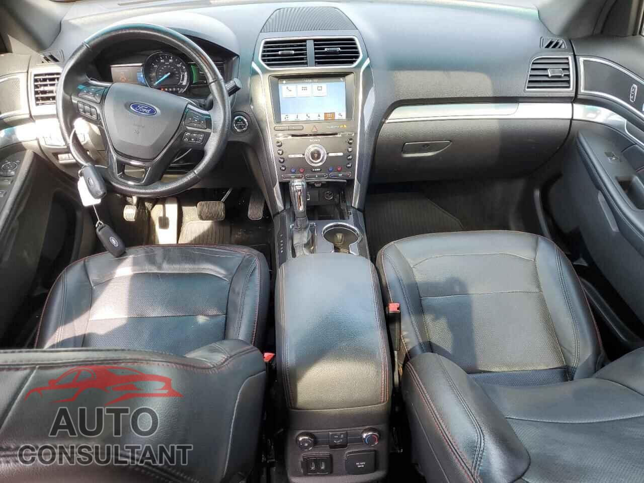 FORD EXPLORER 2017 - 1FM5K8GT2HGB51161