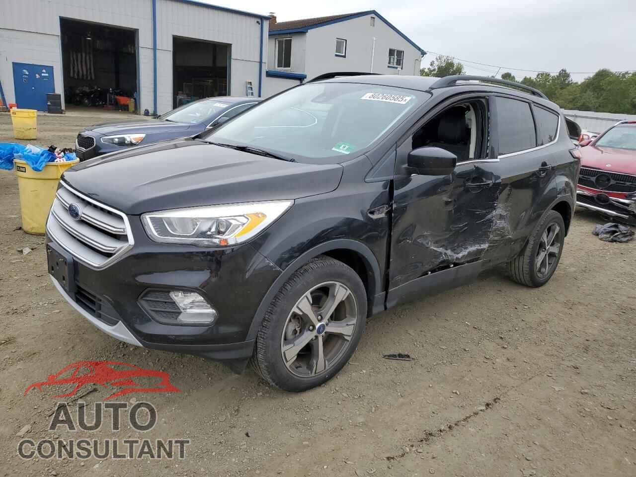 FORD ESCAPE 2018 - 1FMCU9HD4JUB94129