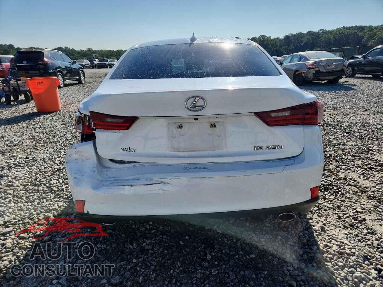 LEXUS IS 2014 - JTHBF1D29E5040904