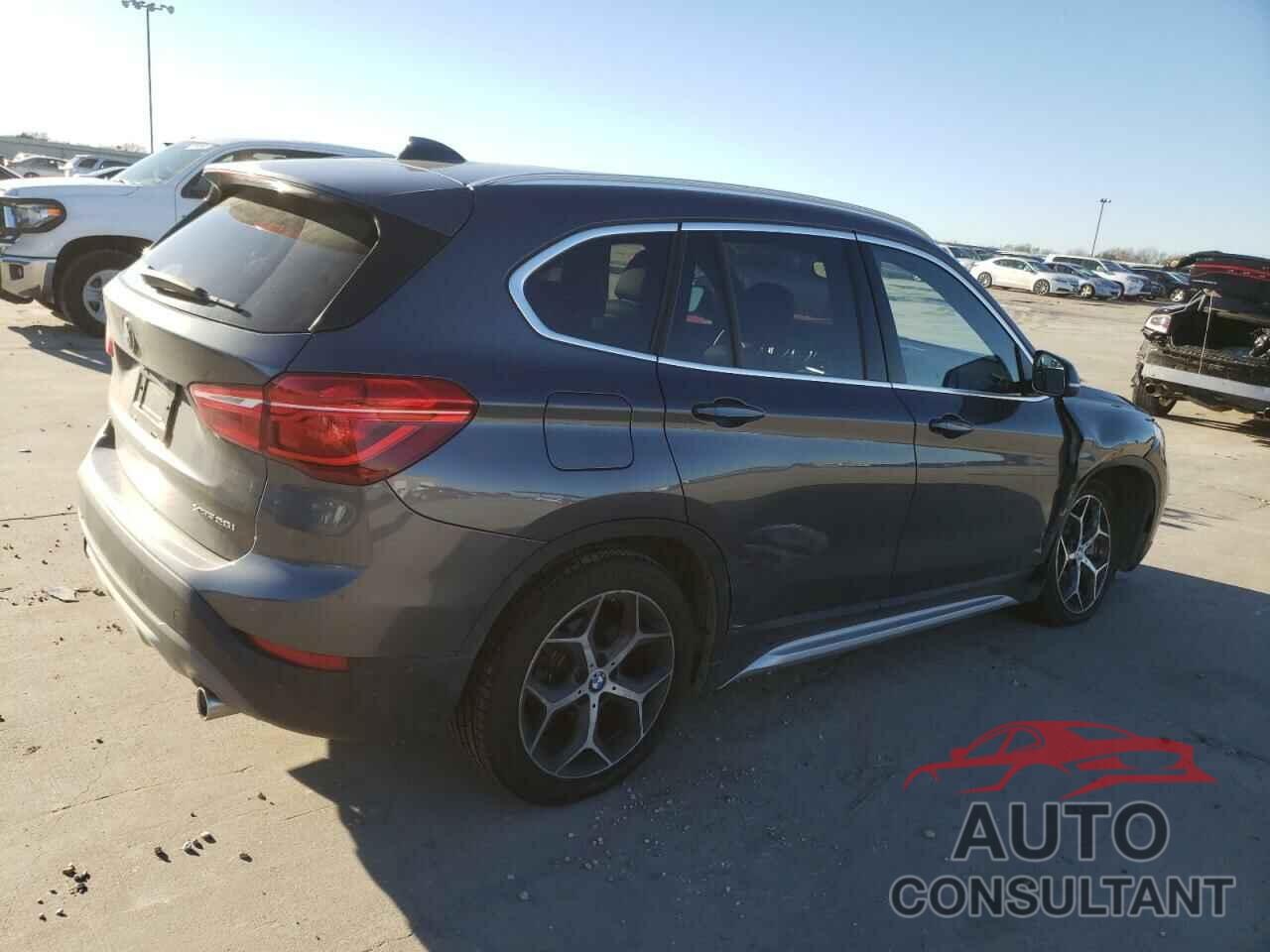 BMW X1 2018 - WBXHT3C31J5L28830