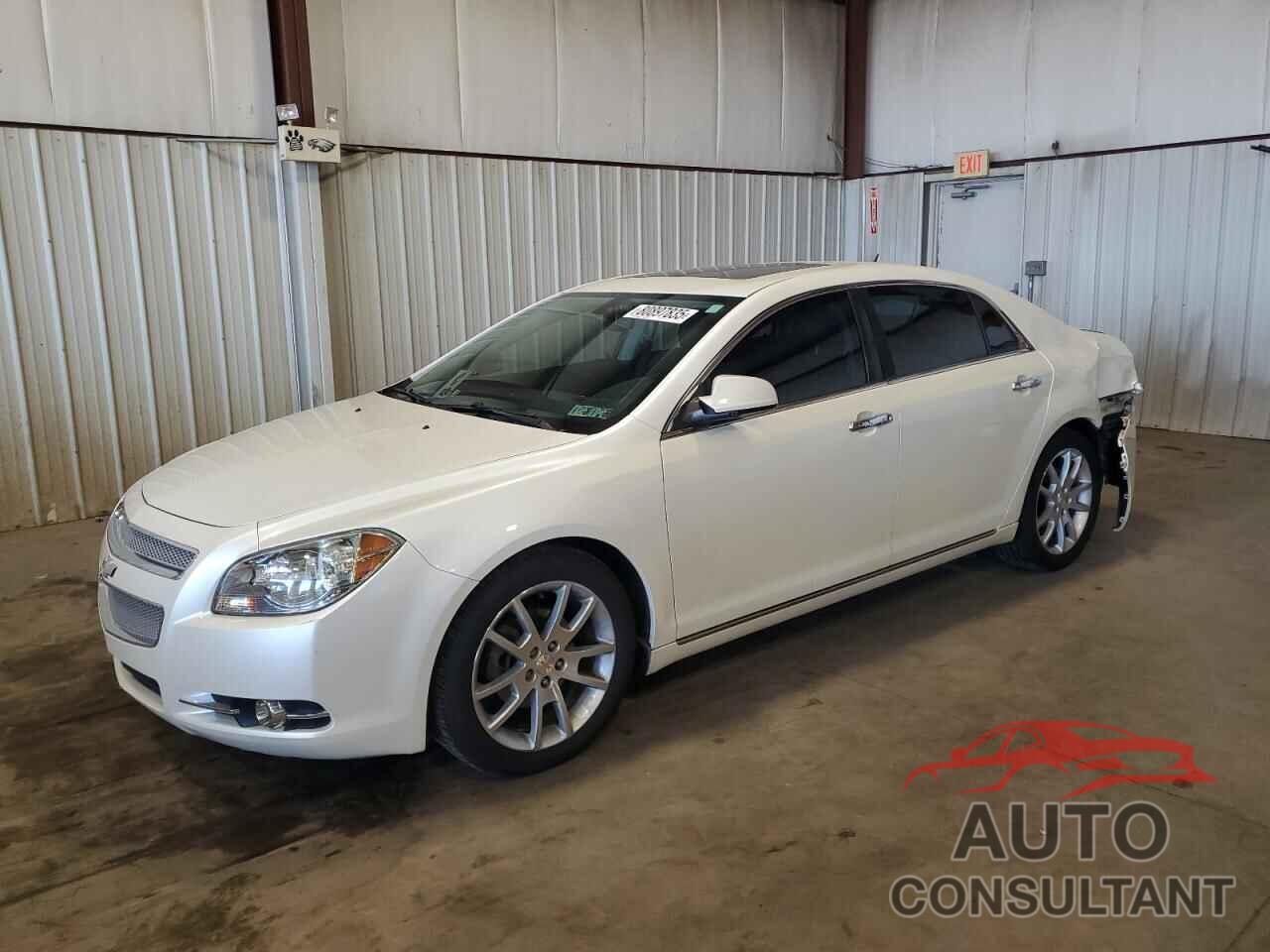 CHEVROLET MALIBU 2011 - 1G1ZE5E10BF185442