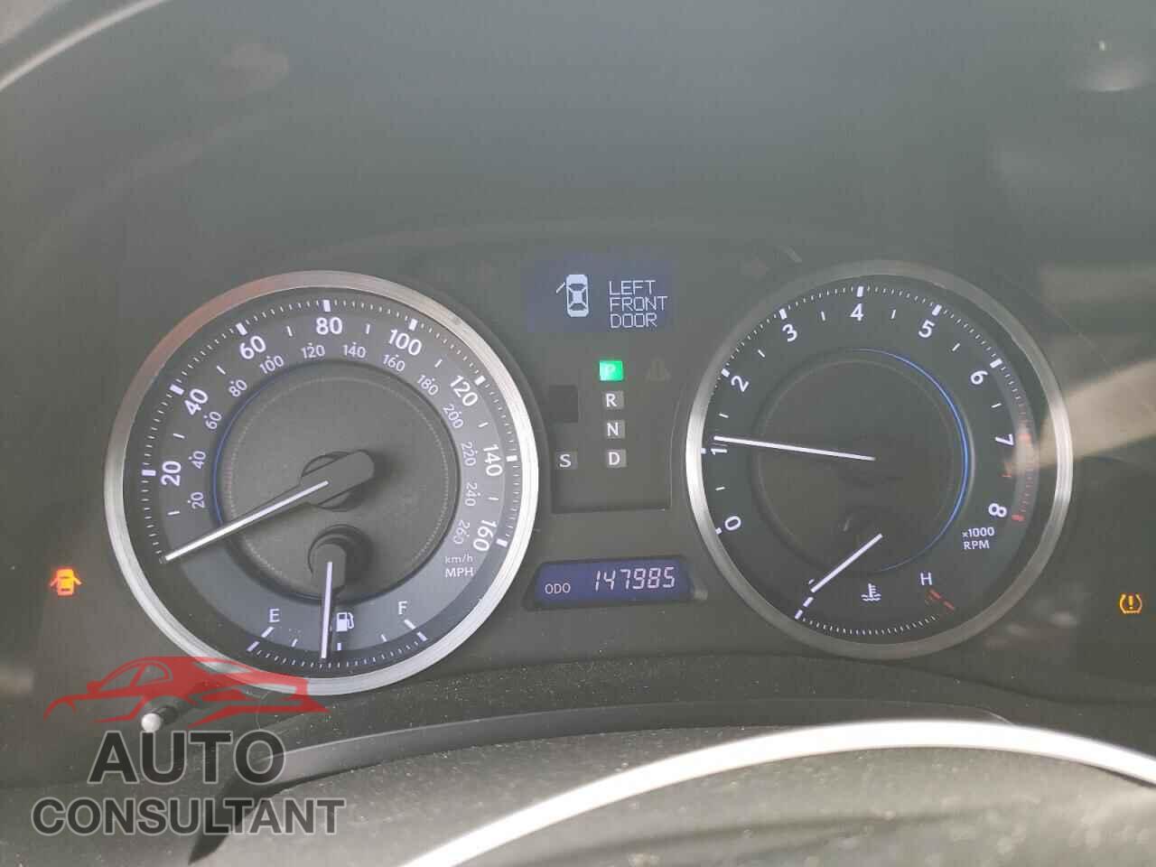 LEXUS IS 2011 - JTHBF5C20B5140412
