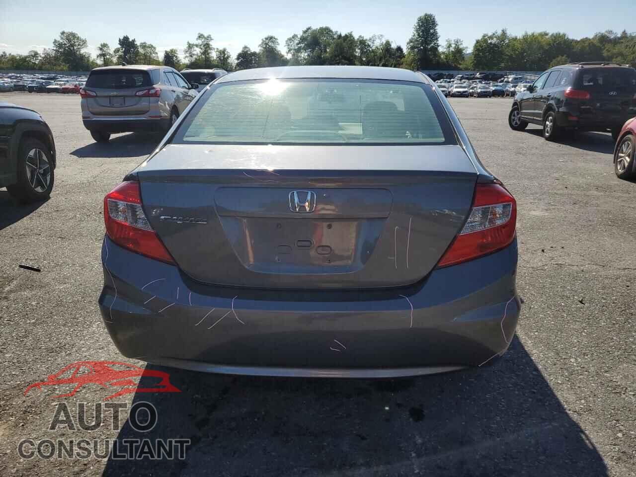 HONDA CIVIC 2012 - 2HGFB2F80CH316321
