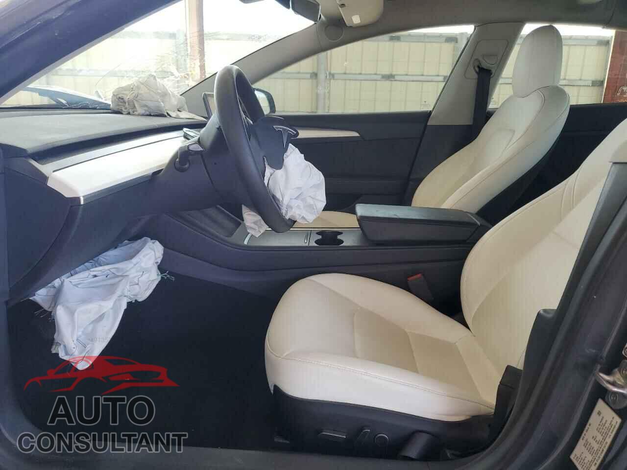 TESLA MODEL 3 2022 - 5YJ3E1EA6NF152704