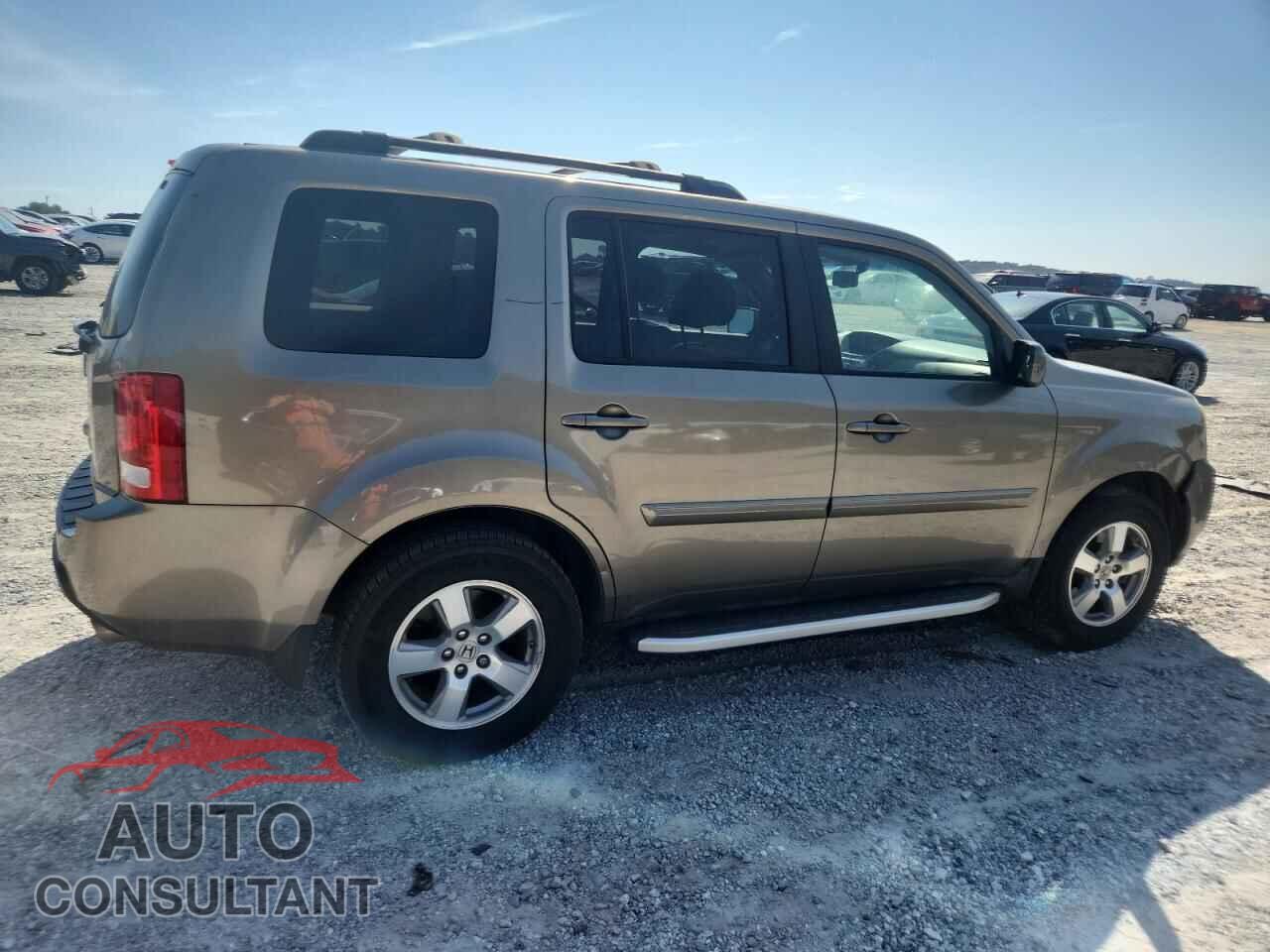 HONDA PILOT 2011 - 5FNYF3H69BB021994