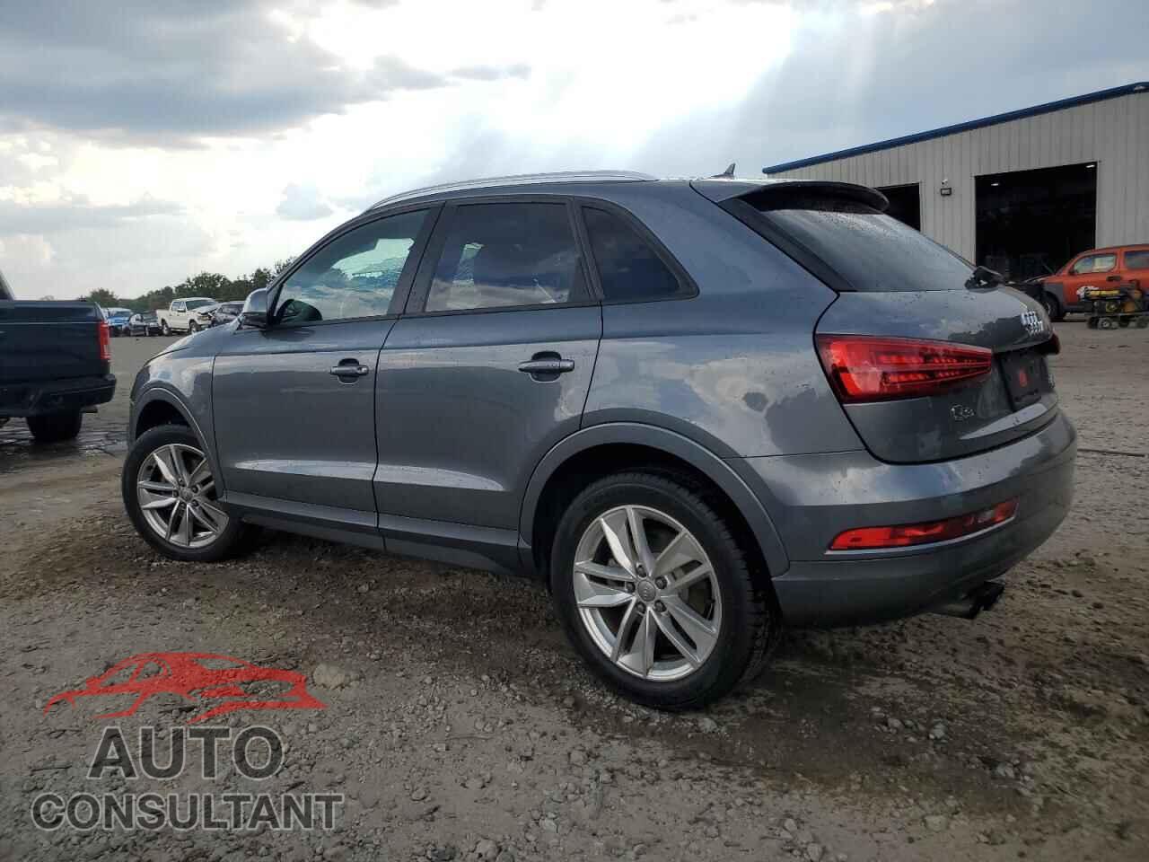 AUDI Q3 2017 - WA1ECCFS5HR001380