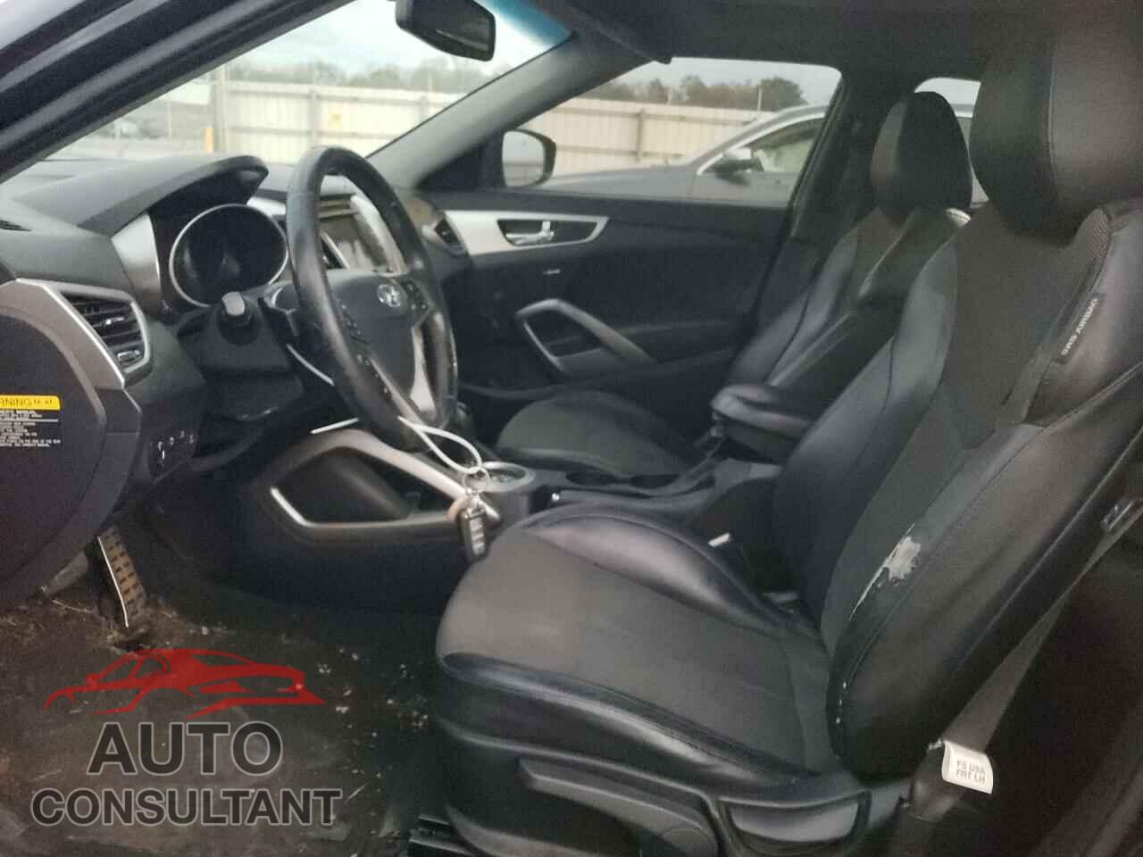 HYUNDAI VELOSTER 2013 - KMHTC6AD0DU103339